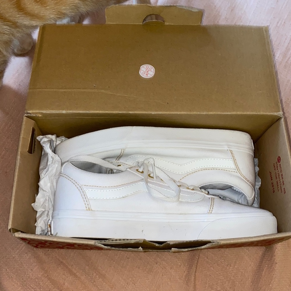 EUC Vans Sneakers